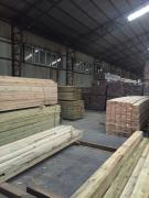 防腐木木材加工厂